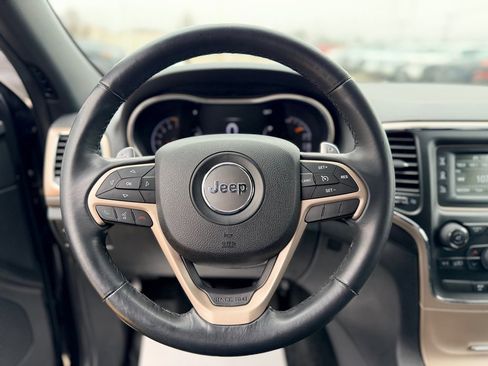 Used 2015 Jeep Grand Cherokee Laredo w/ Quick Order Package 23E image 12