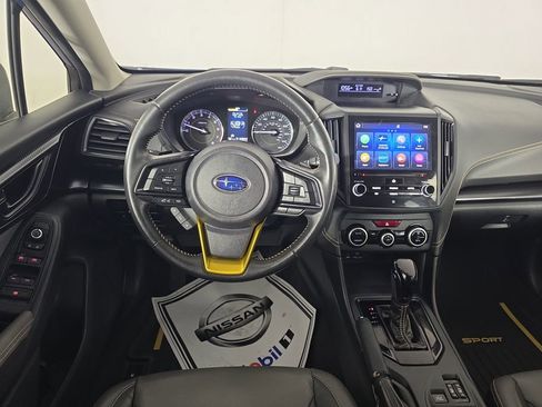 Used 2021 Subaru Crosstrek 2.5i Sport w/ Moonroof Package AWD/4WD image 17