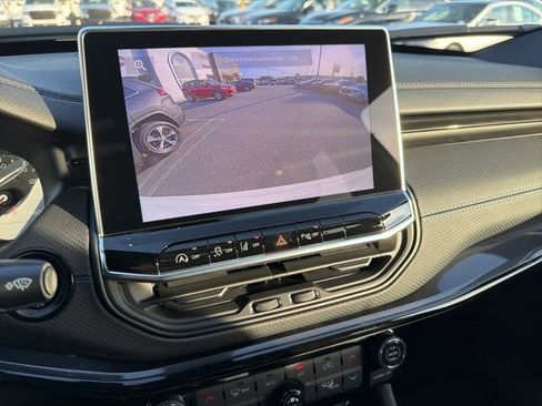 New 2026 Jeep Compass Limited image 13