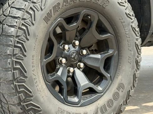 Used 2022 RAM 1500 TRX w/ TRX Level 2 Equipment Group AWD/4WD image 12