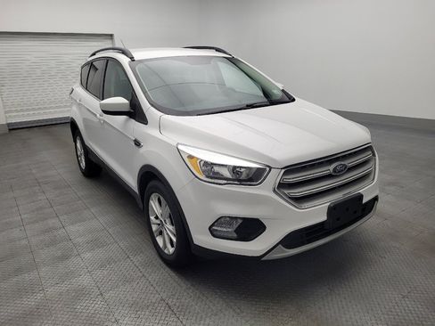 Used 2018 Ford Escape SE FWD image 13