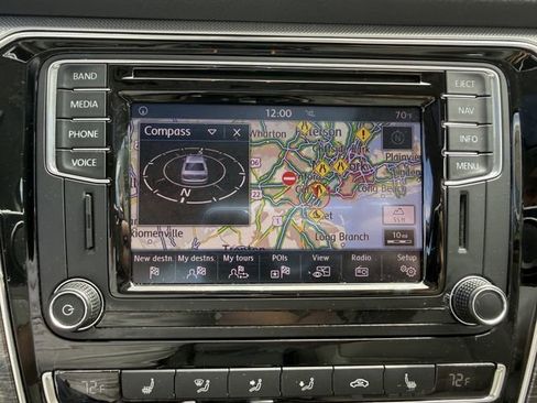 Used 2016 Volkswagen Passat 1.8T SE FWD image 21