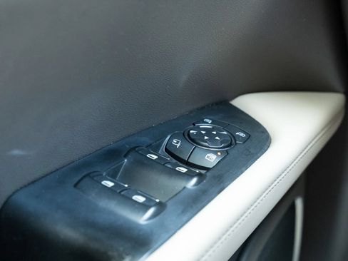 Used 2021 Lincoln Nautilus Reserve FWD image 31