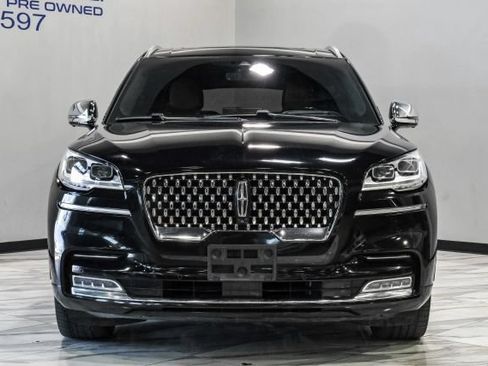 Used 2020 Lincoln Aviator Black Label w/ Class IV Trailer Tow Package AWD/4WD image 7