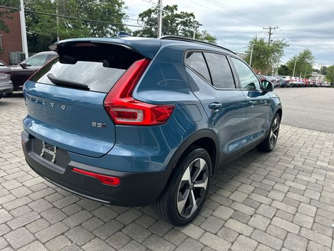 Used 2024 Volvo XC40 B5 Core w/ Protection Package Premier AWD/4WD image 37