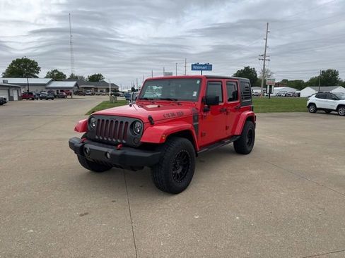 Used 2016 Jeep Wrangler Unlimited Sport AWD/4WD image 3