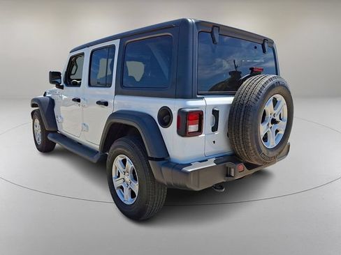 Used 2018 Jeep Wrangler Unlimited Sport S AWD/4WD image 7