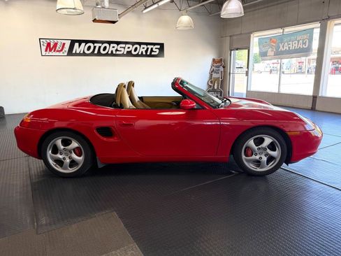 Used 2002 Porsche Boxster S RWD image 9