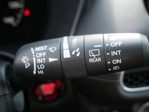 New 2026 Honda HR-V EX-L image 28