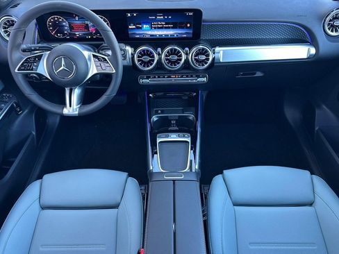 Used 2026 Mercedes-Benz GLB 250 image 14