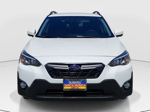 Used 2021 Subaru Crosstrek 2.0i Premium AWD/4WD image 2