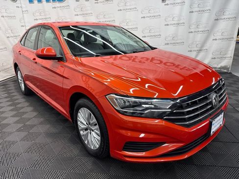 Used 2019 Volkswagen Jetta S w/ Driver Assistance Package FWD image 9