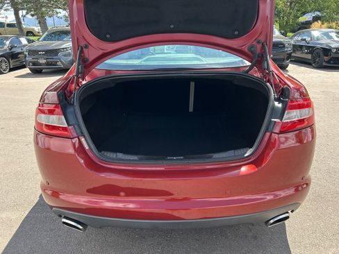 Used 2010 Jaguar XF Luxury RWD image 18