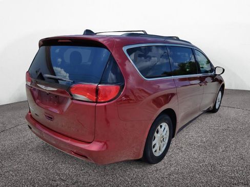 Used 2021 Chrysler Voyager Lxi FWD image 7