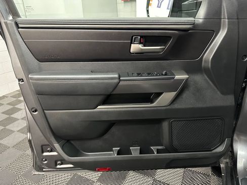 Used 2025 Toyota Tundra SR5 w/ SR5 Convenience Package AWD/4WD image 18