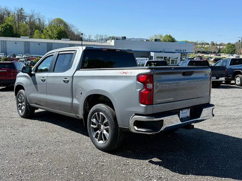 Certified 2025 Chevrolet Silverado 1500 LT AWD/4WD image 4
