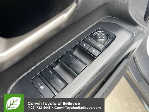 Used 2024 Toyota Tacoma TRD Off-Road AWD/4WD image 19