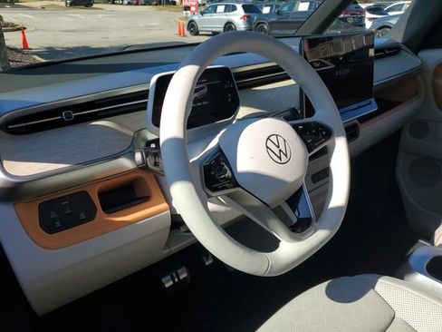 New 2025 Volkswagen ID. Buzz Pro S Plus image 21