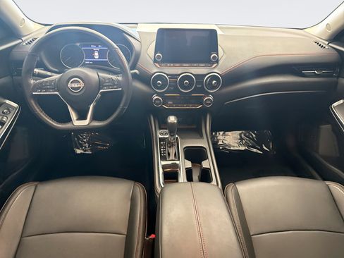Used 2024 Nissan Sentra SR w/ SR Premium Package image 14