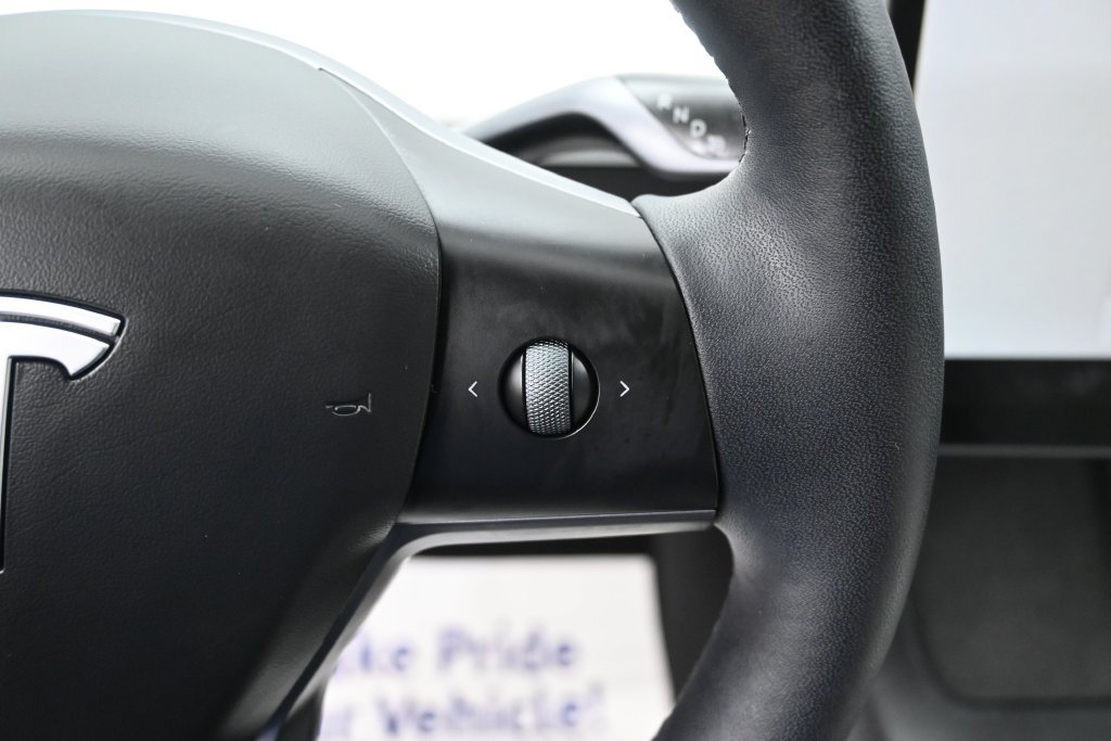 Used 2023 Tesla Model 3 Performance AWD/4WD image 12