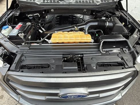 Used 2016 Ford F150 Lariat w/ Equipment Group 501A Mid image 23