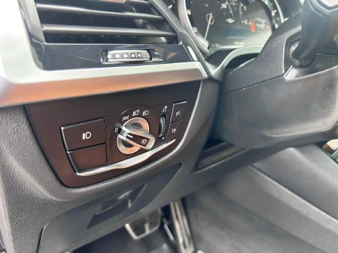Used 2019 BMW X3 sDrive30i w/ M Sport Package 2 RWD image 19