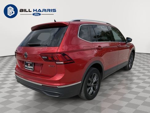 Used 2022 Volkswagen Tiguan SE w/ Panoramic Sunroof Package AWD/4WD image 5