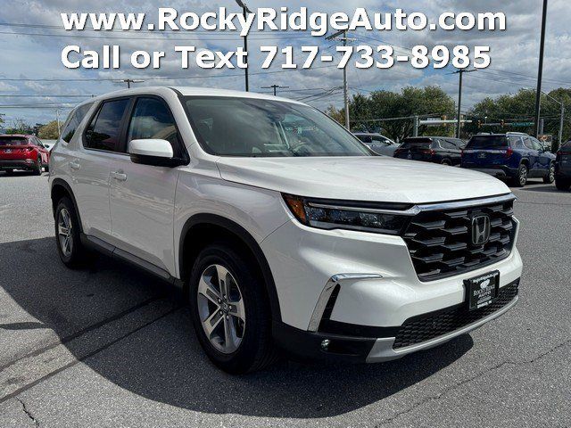 Used 2025 Honda Pilot EX-L image 8