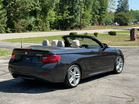 Used 2016 BMW 228i Convertible RWD image 4