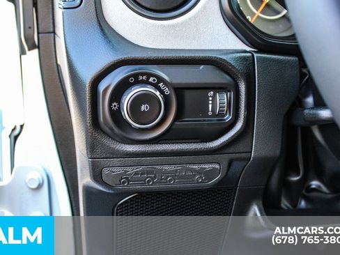 Used 2025 Jeep Wrangler Unlimited Sport AWD/4WD image 25