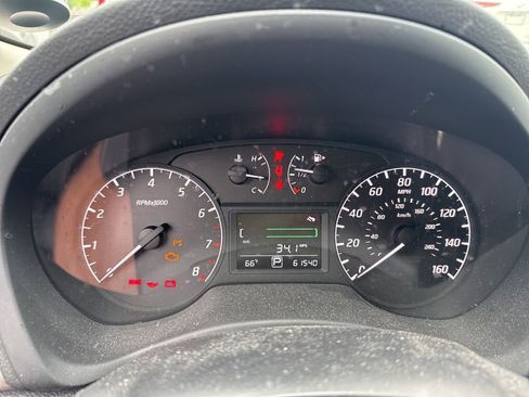Used 2017 Nissan Sentra S FWD image 7