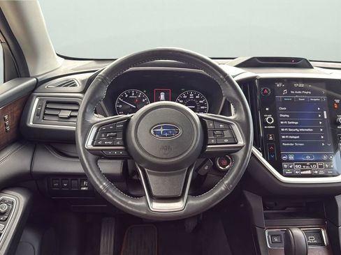 Used 2023 Subaru Ascent Touring image 10