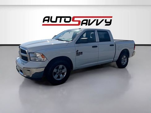 Used 2022 RAM 1500 Tradesman w/ Chrome Appearance Group RWD image 3