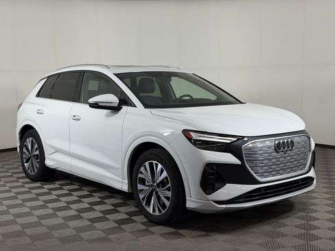 Certified 2023 Audi Q4 e-tron Premium Plus w/ Premium Plus RWD image 7