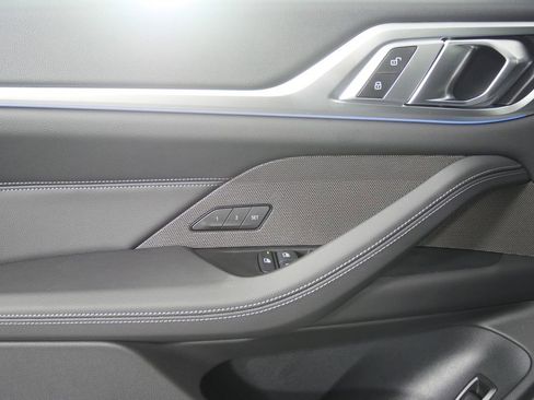 New 2026 BMW i4 eDrive40 image 8