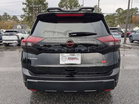 New 2026 Nissan Rogue SV image 5