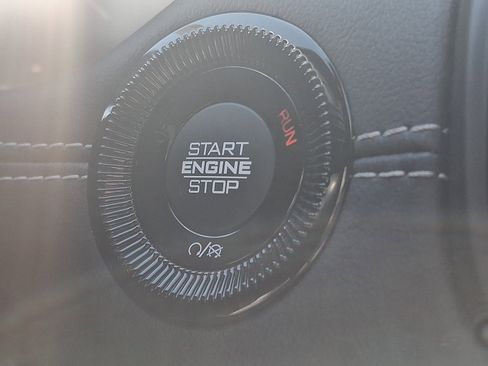 Used 2022 Jeep Compass High Altitude image 24