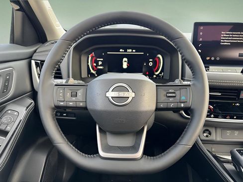New 2026 Nissan Rogue Platinum w/ Platinum Premium Package AWD/4WD image 11