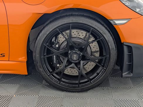 Certified 2025 Porsche 718 Cayman GT4 RS RWD image 14