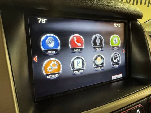 Used 2015 GMC Yukon Denali RWD image 15