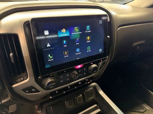 Used 2018 GMC Sierra 1500 SLE w/ SLE Value Package image 22