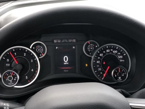 New 2026 RAM 2500 Tradesman w/ Chrome Appearance Group image 16