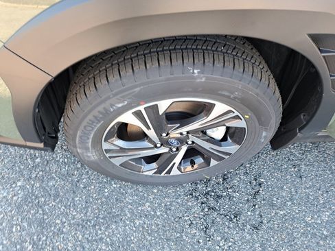 New 2026 Subaru Crosstrek 2.5i Premium image 18