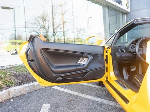 Used 2013 Lamborghini Gallardo LP 560-4 image 38