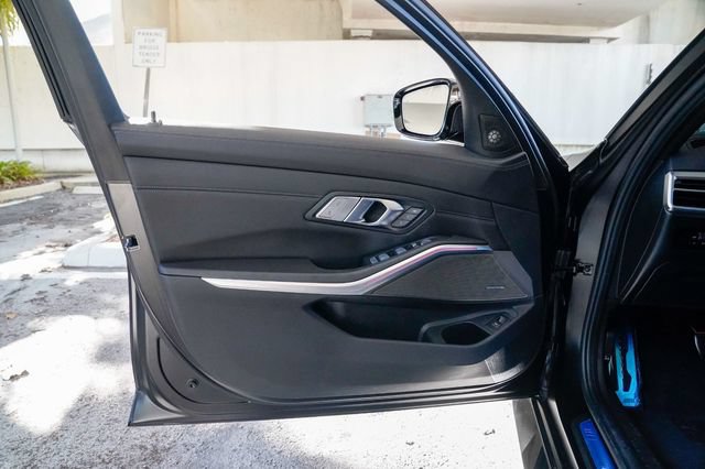Used 2025 BMW M3 Competition w/ Carbon Package AWD/4WD image 54
