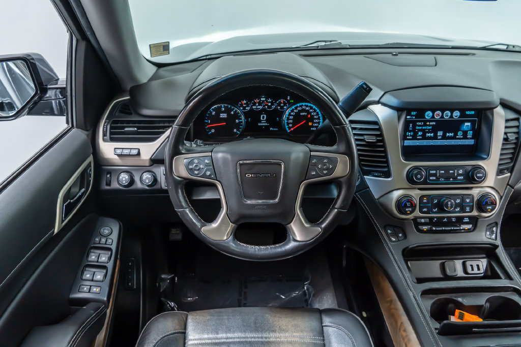 Used 2019 GMC Yukon Denali AWD/4WD image 15