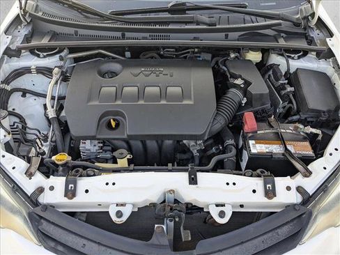 Used 2016 Toyota Corolla L image 21