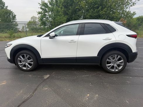 Used 2023 MAZDA CX-30 AWD 2.5 S w/ Premium Package image 9