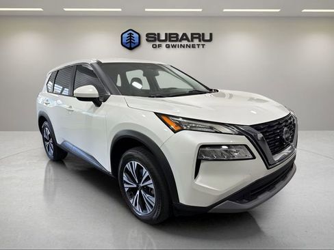 Used 2023 Nissan Rogue SV FWD image 7
