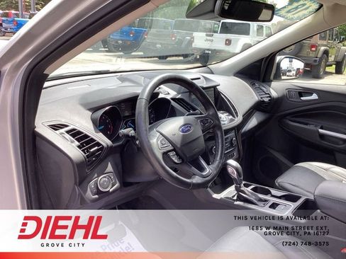 Used 2018 Ford Escape Titanium w/ Ford Safe & Smart Package AWD/4WD image 26